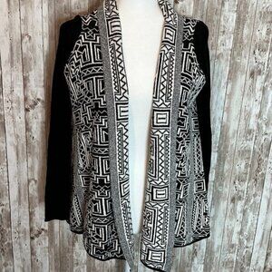 Anthropologie Field Flower Black & White Cardigan size Medium